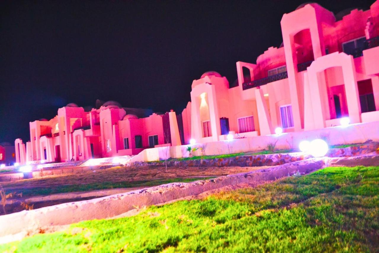 Hostmark Zabargad Beach Resort Abu Ghusun Exterior photo