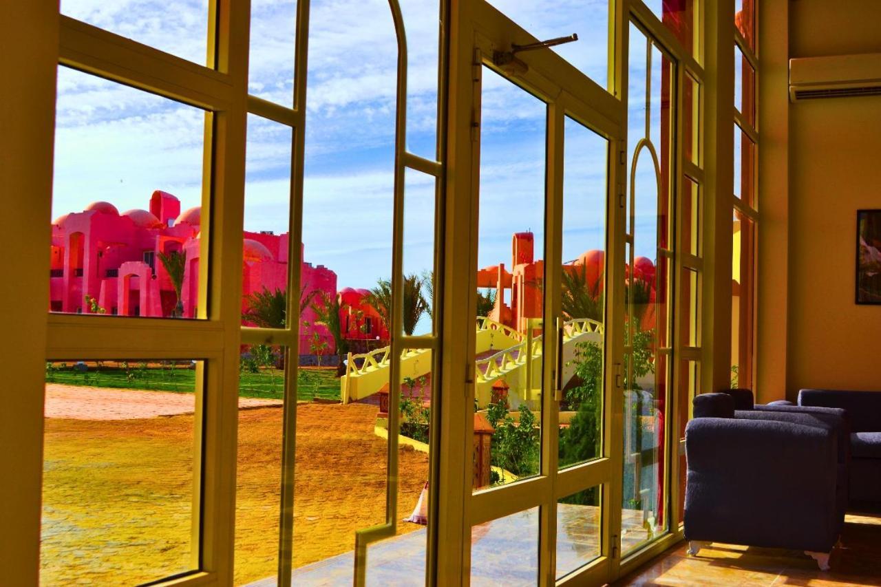 Hostmark Zabargad Beach Resort Abu Ghusun Exterior photo