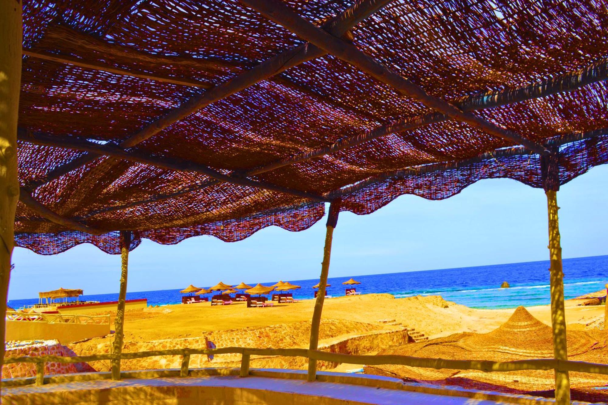 Hostmark Zabargad Beach Resort Abu Ghusun Exterior photo