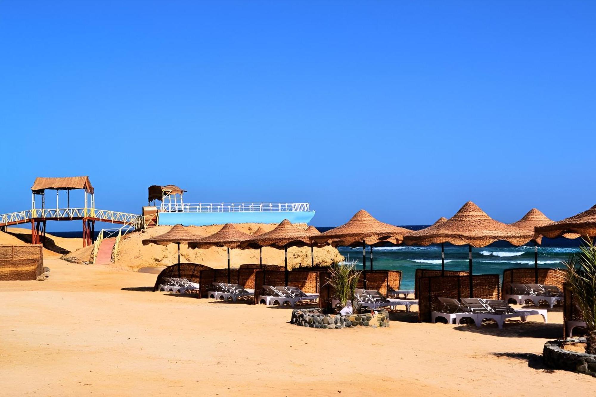 Hostmark Zabargad Beach Resort Abu Ghusun Exterior photo